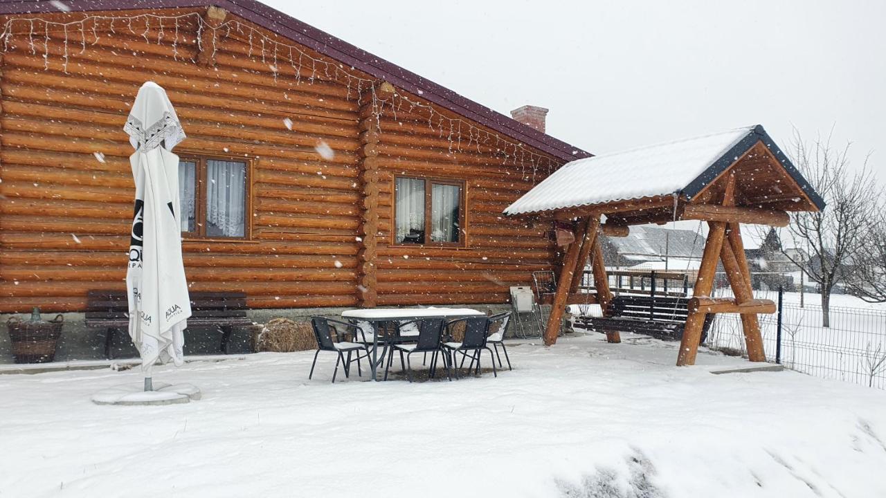 Cabana Alesia, Relaxare La Poalele Raraului Campulung Moldovenesc Exterior photo