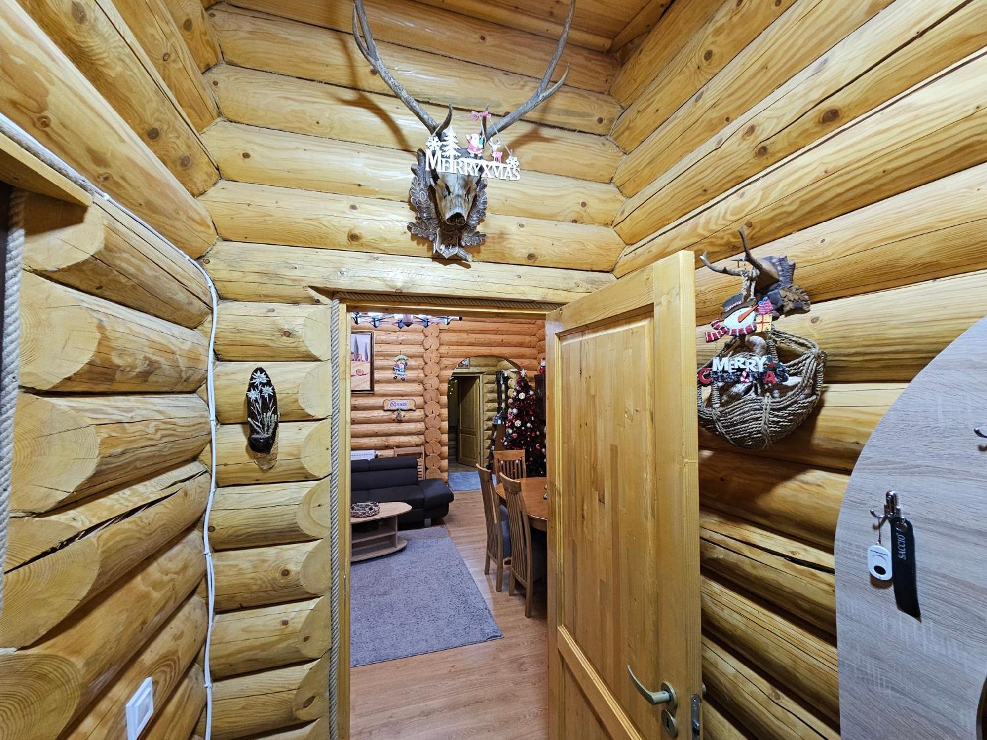Cabana Alesia, Relaxare La Poalele Raraului Campulung Moldovenesc Exterior photo