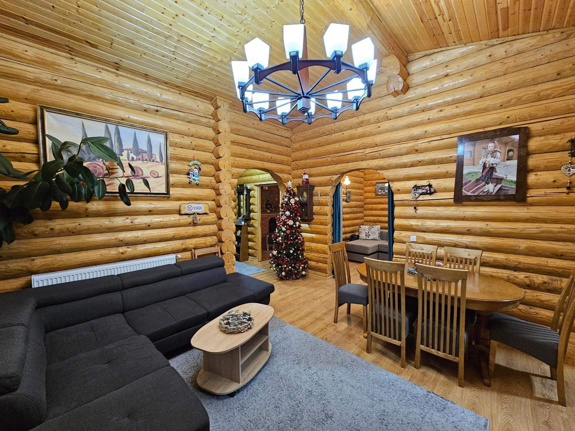 Cabana Alesia, Relaxare La Poalele Raraului Campulung Moldovenesc Exterior photo